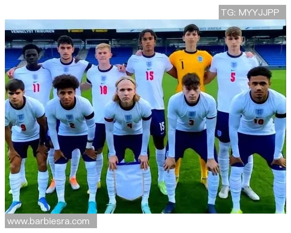 英格兰与捷克激战欧青赛争夺晋级名额的关键对决